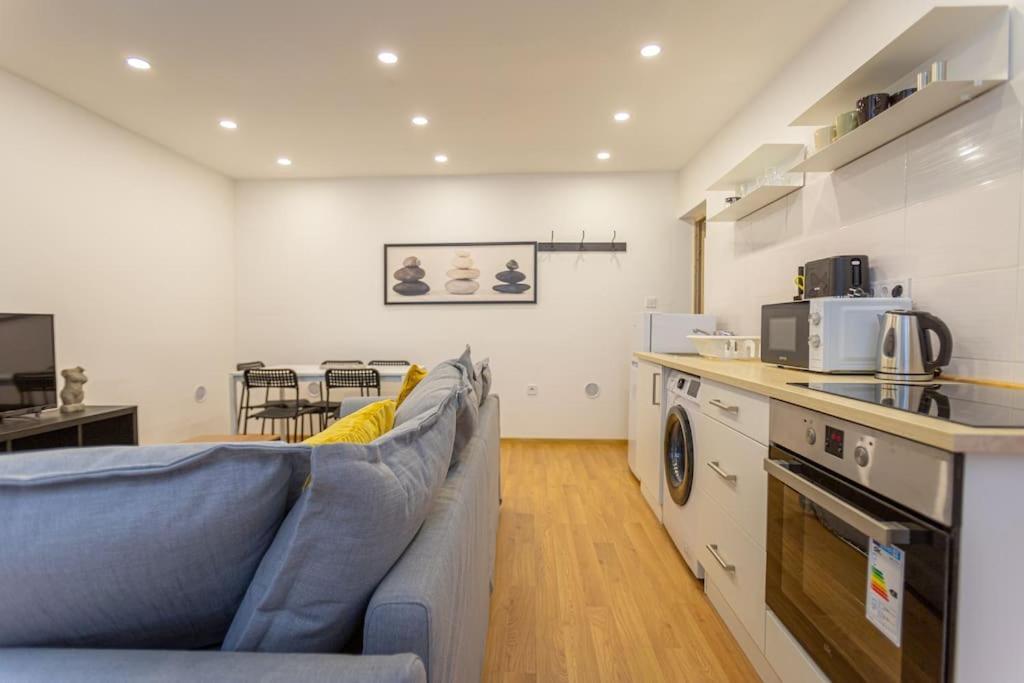 2 Bedroom Flat In The Dob Street, Venus Budapest Eksteriør billede